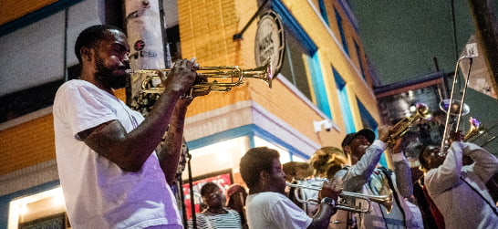 Frenchmen Street music perfomers